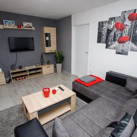 Apartment 7 Days Premium *