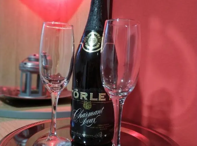 7 Days Premium Apartament